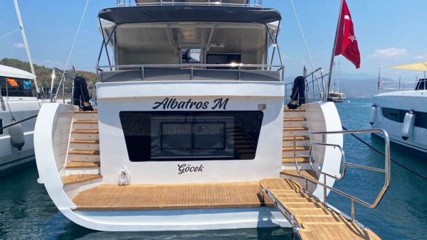 Goleta Albatros M