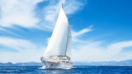 Yate de vela Alessandro