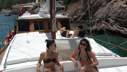 Goleta Aliaga 1