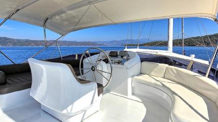 Yate de vela Angelo 2