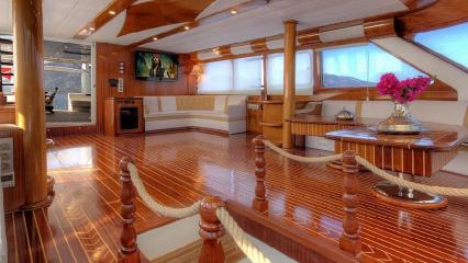 Yate de vela Angelo 2