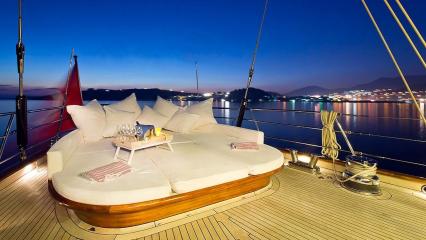 Yate de vela Aria I