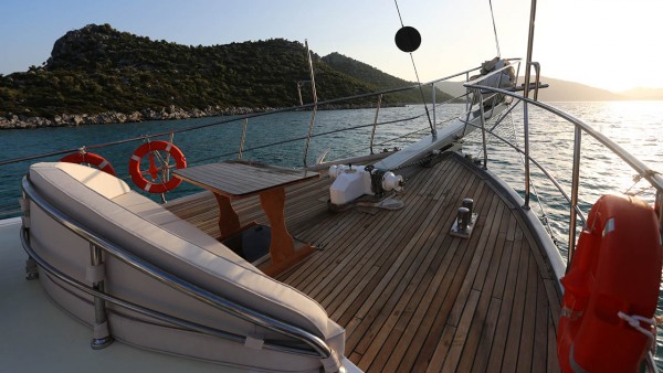 Goleta Beyaz Gul A