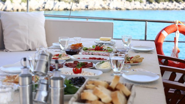 Goleta Beyaz Gul A