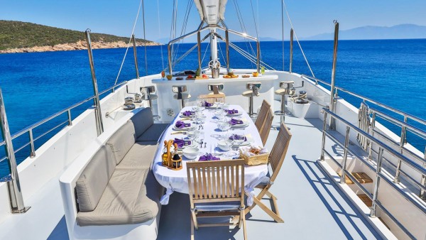 Yate de vela Canaria