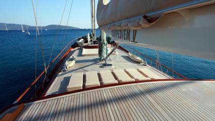 Goleta Carpe Diem 5