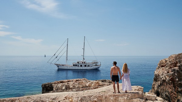 Yate de vela Corsario