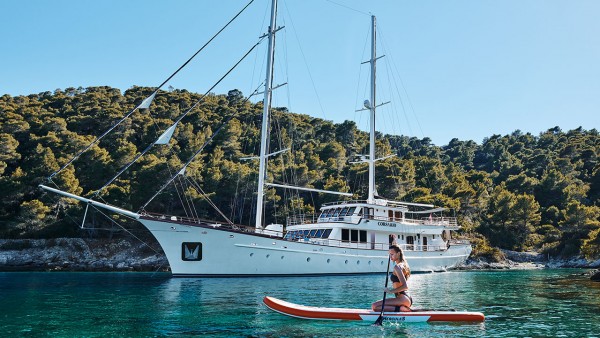 Yate de vela Corsario