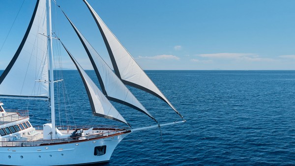 Yate de vela Corsario
