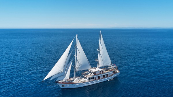 Yate de vela Corsario