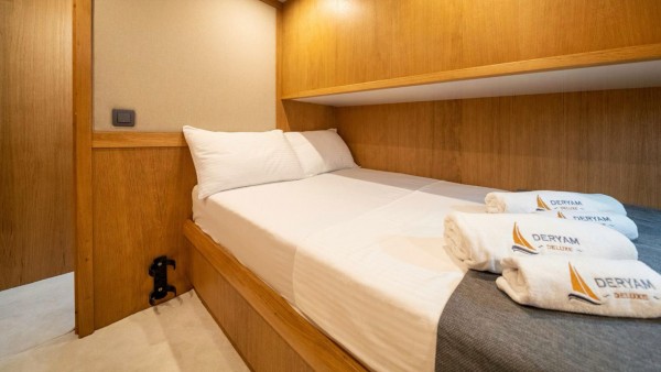 Goleta Deryam Deluxe