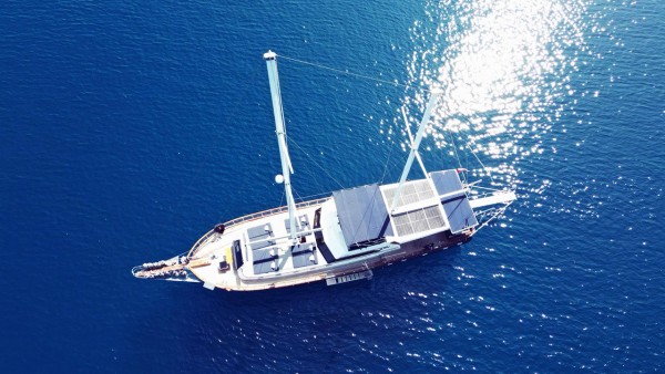 Goleta Deryam Deluxe