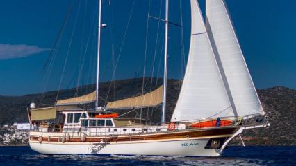 Goleta Ece Arina