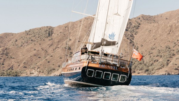 Yate de vela Emanuel