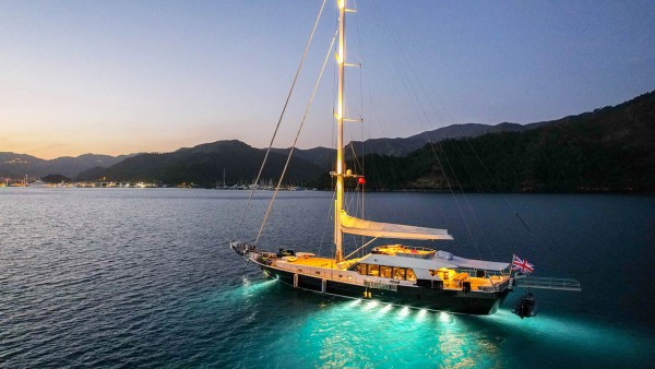 Yate de vela Good Life