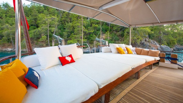 Goleta Grand Acar