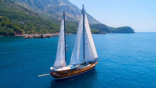 Goleta Kaptan Sevket