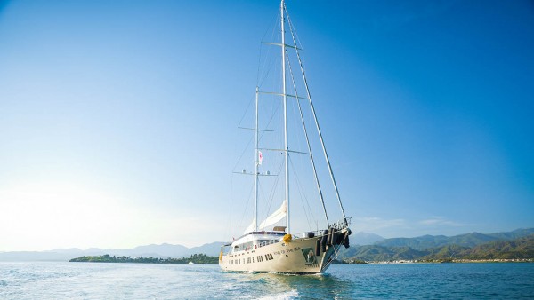 Yate de vela King of the Sea
