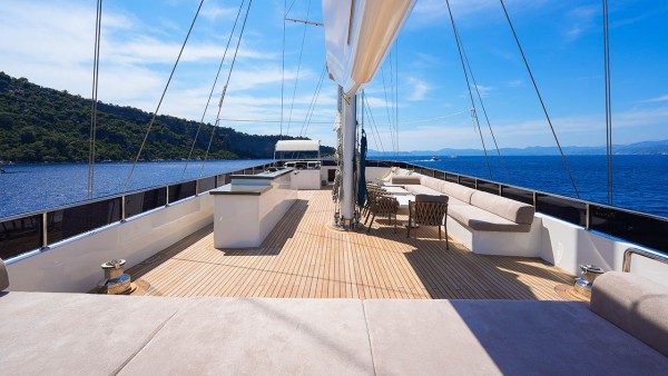 Yate de vela King of the Sea