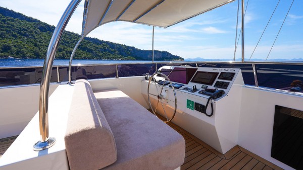 Yate de vela King of the Sea