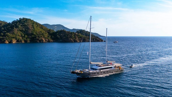 Yate de vela King of the Sea