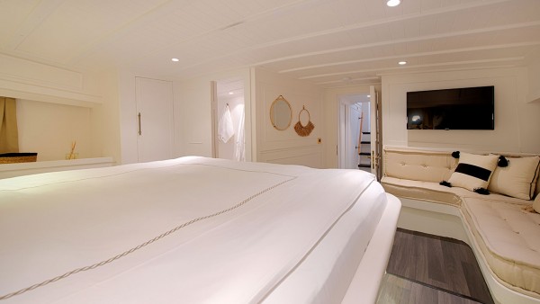 Goleta Liberte 11