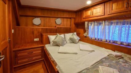 Goleta Lycian Pearl