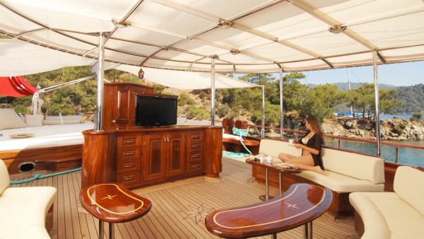 Goleta Mare Nostrum