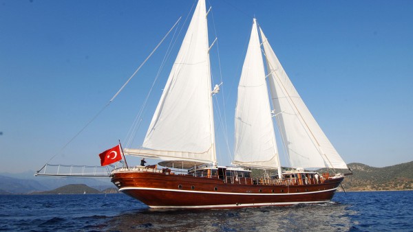 Goleta Mare Nostrum
