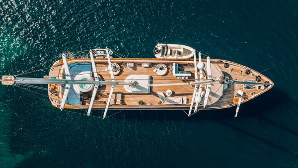 Yate de vela Maxita