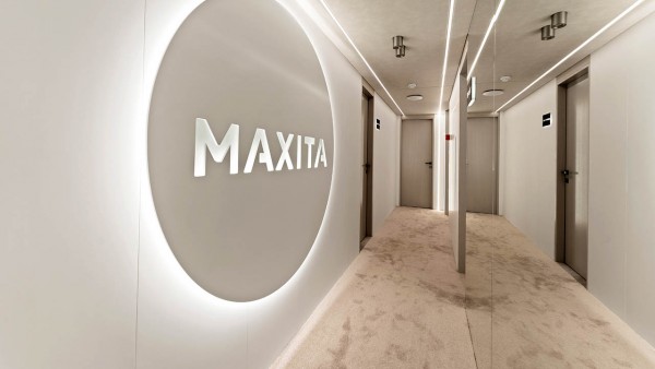 Yate de vela Maxita