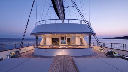 Yate de vela Meira