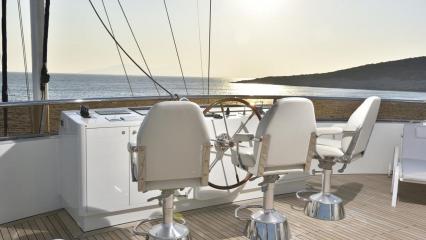 Yate de vela Meira