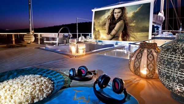Yate de vela Mermaid