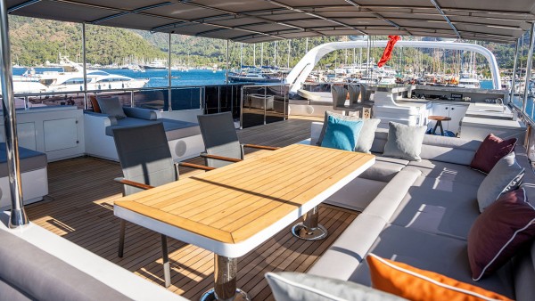 Yate de vela North Wind