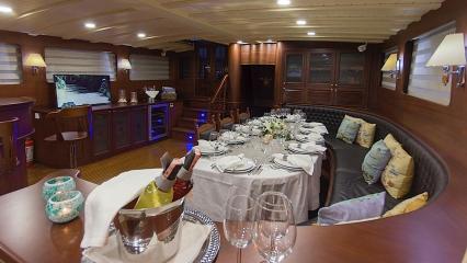 Goleta Princess Karia 2