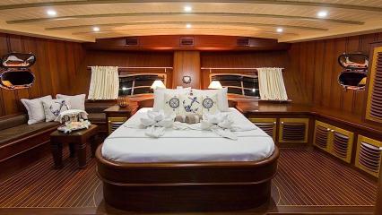 Goleta Princess Karia 2