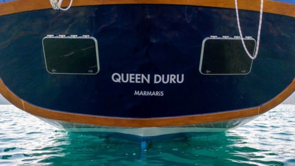 Goleta Queen Duru