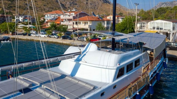 Goleta Queen Duru