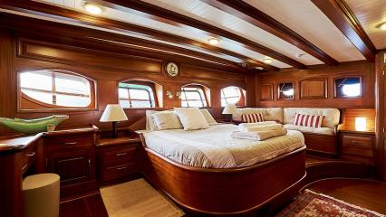 Goleta Queen of Karia