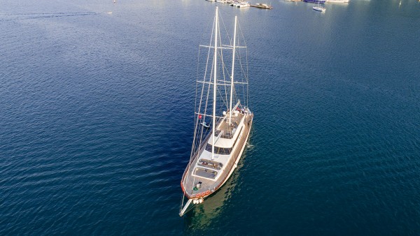 Goleta Queen of Makri