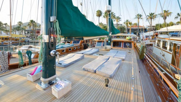 Goleta Ros Mare