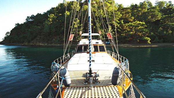 Goleta Serenity 70