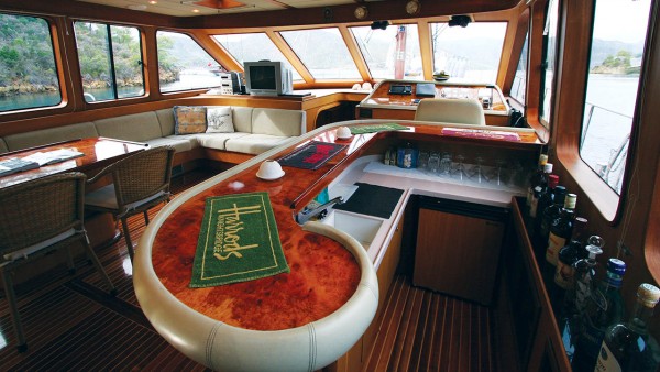 Goleta Serenity 70