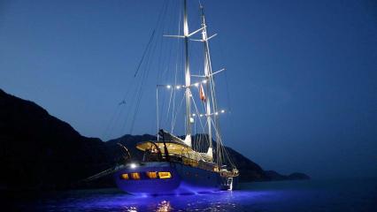 Yate de vela Silver Moon