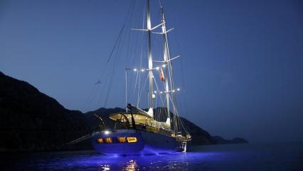 Yate de vela Silver Moon
