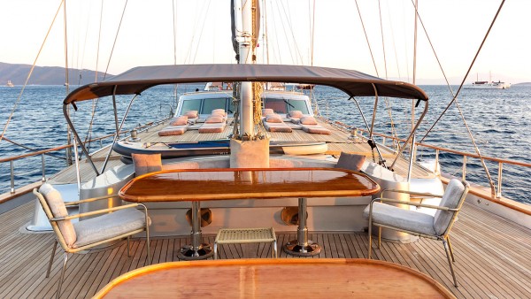 Yate de vela Silver Moon
