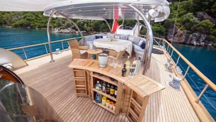 Yate de vela Silver Moon