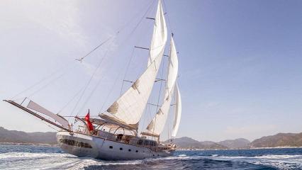 Yate de vela Silver Moon