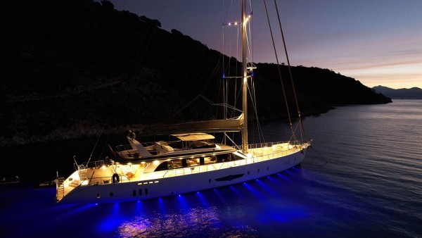 Yate de vela Son of Wind